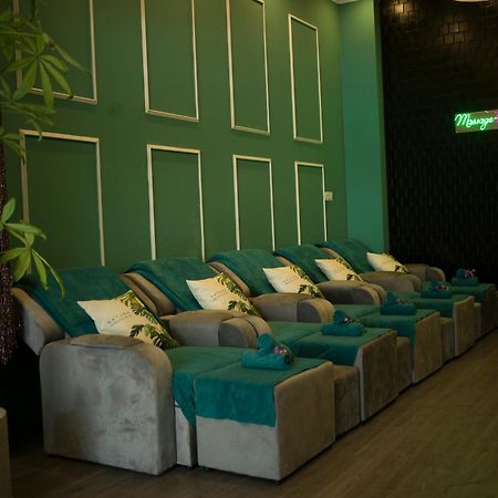 Vintage Boutique Hotel & Spa Хошимин Екстериор снимка